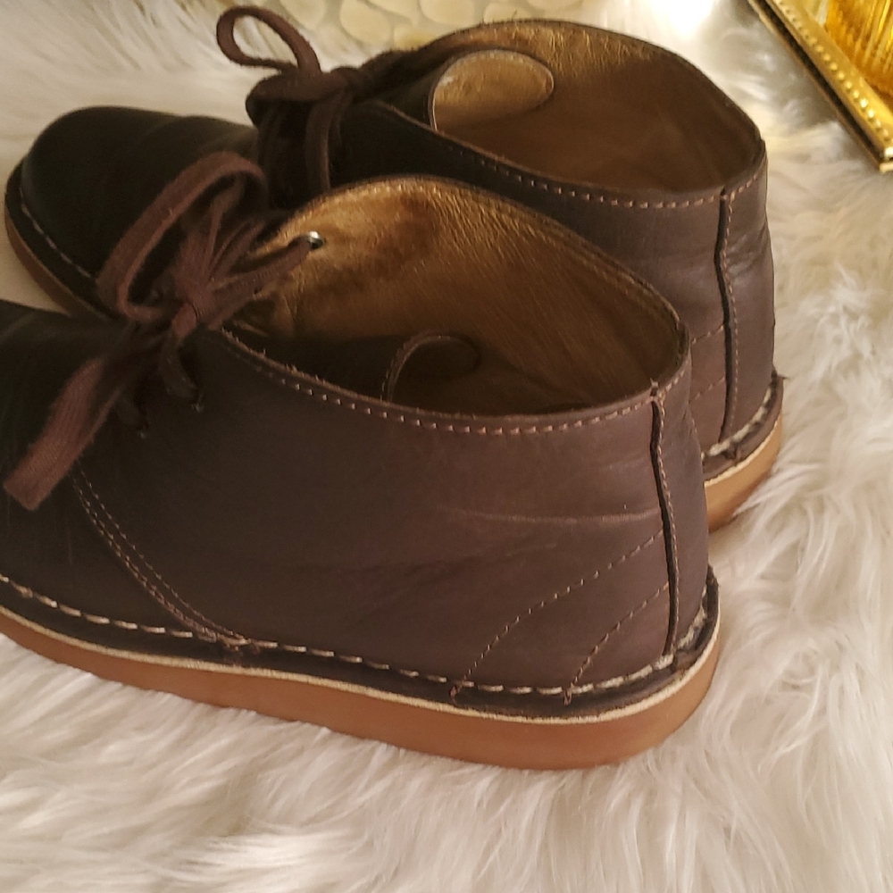 L.L. Bean Dark Brown Chukka Boots - Picture 12 of 15